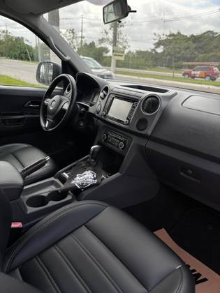 VOLKSWAGEN AMAROK 2.0 HIGHLINE 4X4 CD 16V TURBO INTERCOOLER DIESEL 4P AUTOMÁTICO